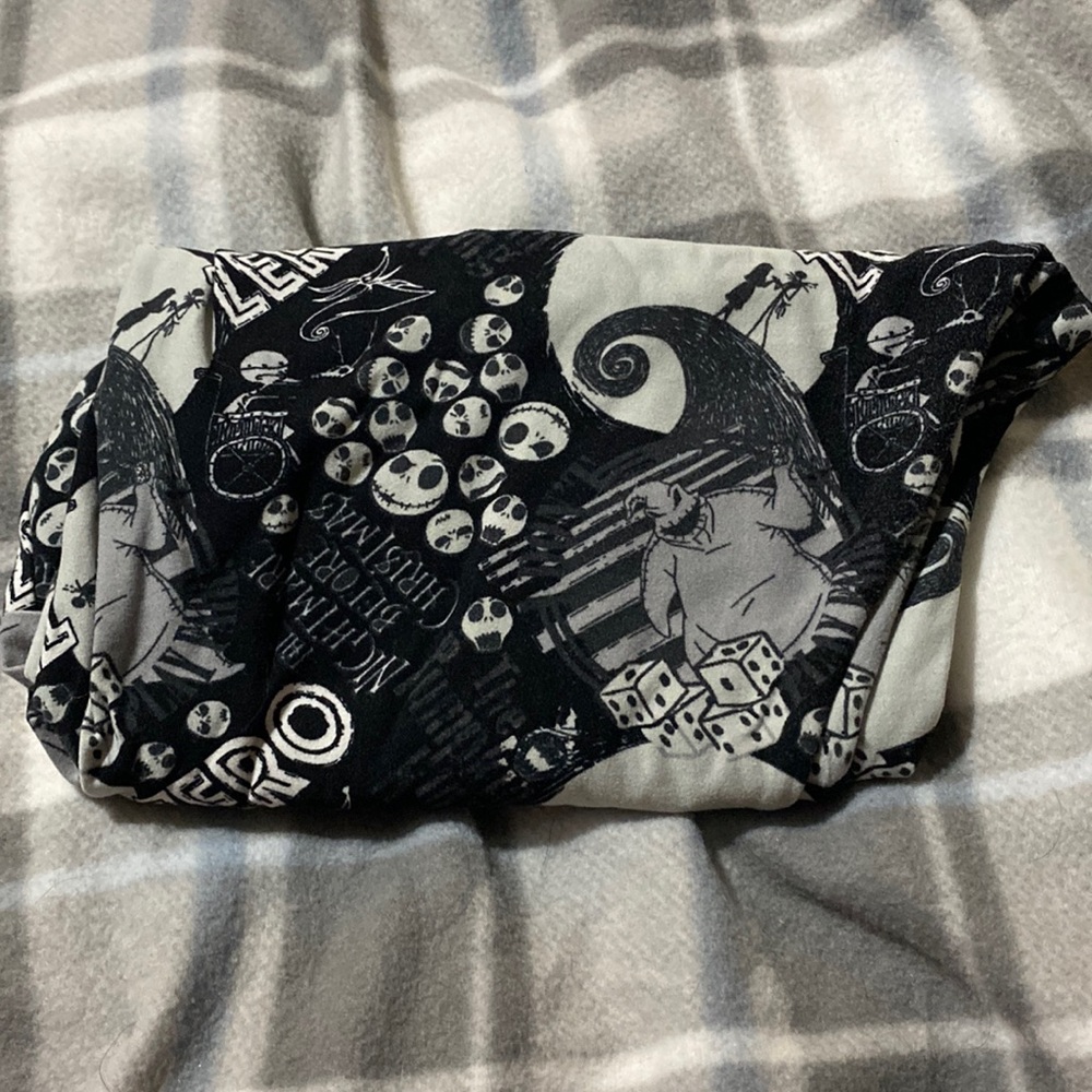 NBC Lularoe TC Leggings.